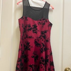 Homecoming / prom dress